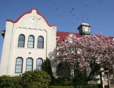 Heritage Building, Vancouver, BC - European Tile - Tile Red
